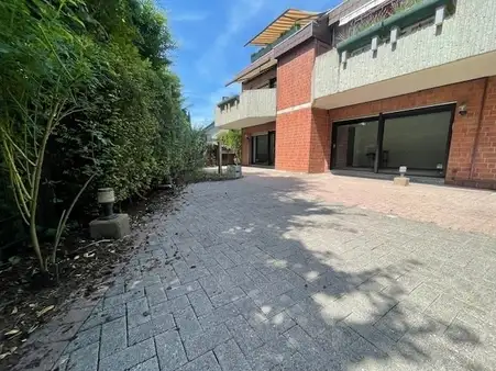 Erdgeschosswohnung - Haus im Haus - mit Garten in schöner ruhiger Lage im Stadtsfeld!