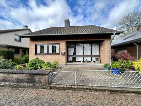 Frontansicht - Einfamilienhaus in 46397 Bocholt mit 130m² kaufen