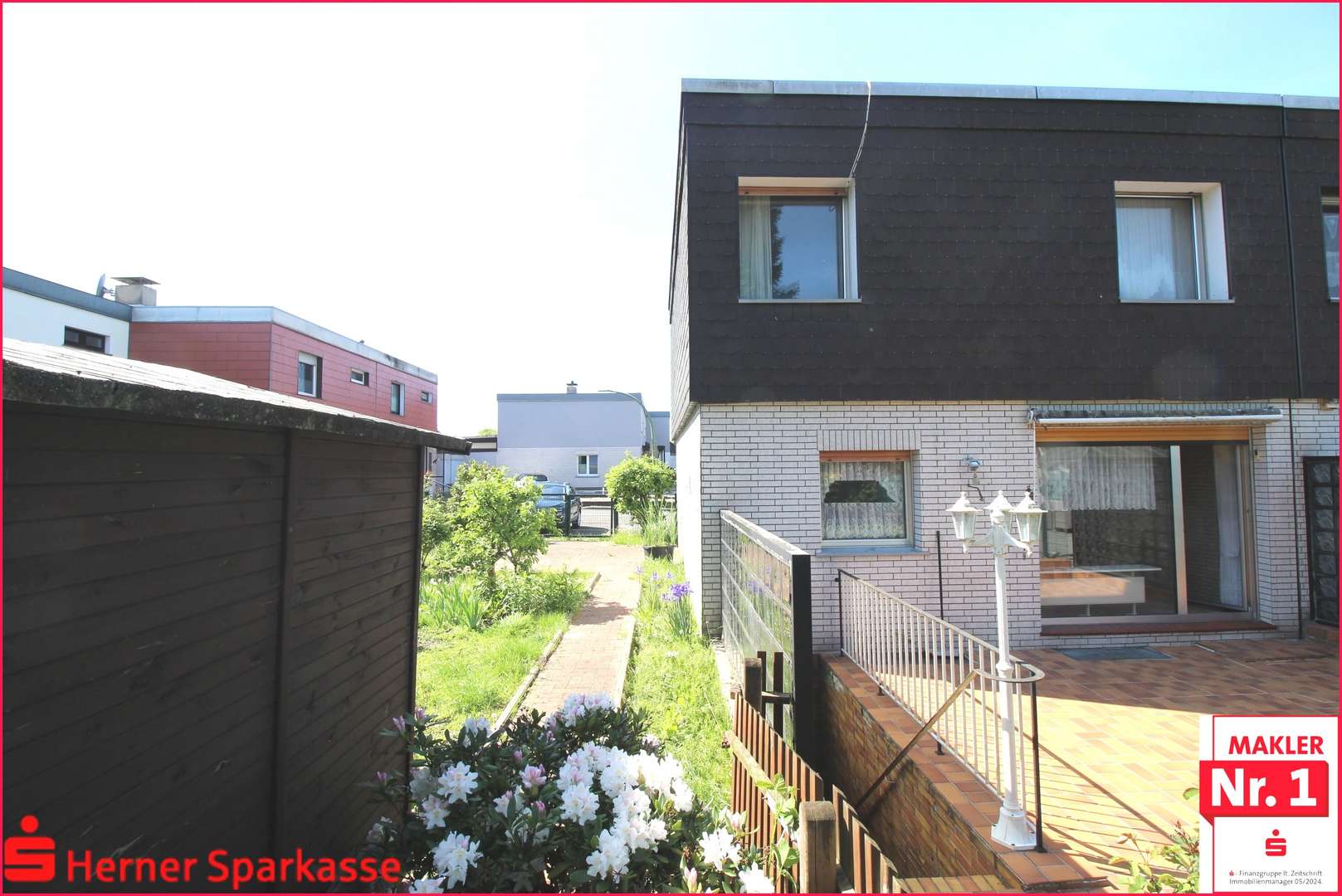 Rückseite Terrasse - Einfamilienhaus in 44627 Herne mit 94m² kaufen