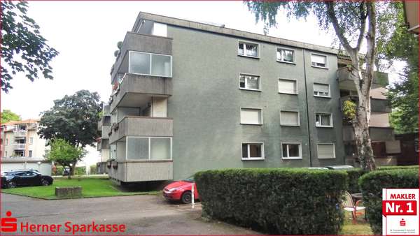 Rückseite Rückseite - Erdgeschosswohnung in 44649 Herne mit 89m² kaufen