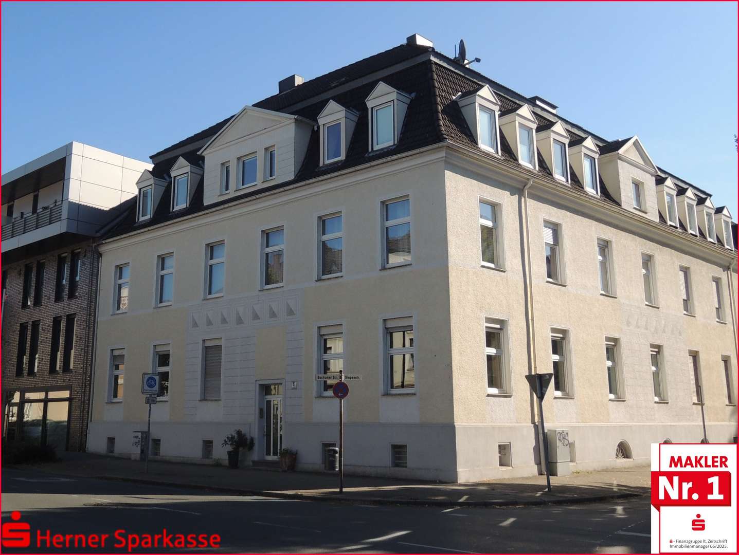 Straßenansicht - Dachgeschosswohnung in 44623 Herne mit 79m² kaufen