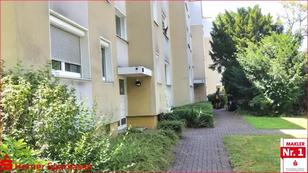 Herne-Süd -
gepflegte Wohnung 
mit Einbauküche und Balkon