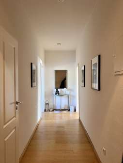 Flur - Etagenwohnung in 44139 Dortmund mit 106m² kaufen