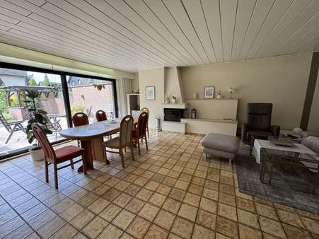Wohnzimmer Wohnzimmer - Erdgeschosswohnung in 44579 Castrop-Rauxel mit 106m² kaufen