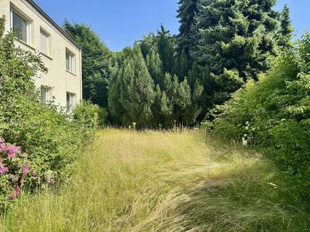 Garten - Zweifamilienhaus in 44309 Dortmund mit 184m² kaufen