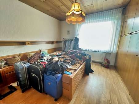 Schlafzimmer - Etagenwohnung in 44369 Dortmund mit 86m² kaufen