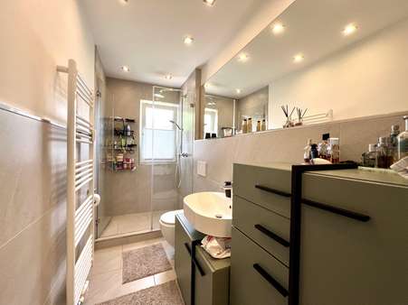 Bad - Etagenwohnung in 44263 Dortmund mit 93m² kaufen