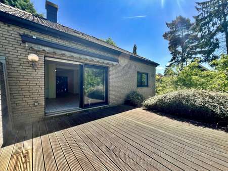 Terrasse Ansicht II - Bungalow in 44269 Dortmund mit 91m² kaufen
