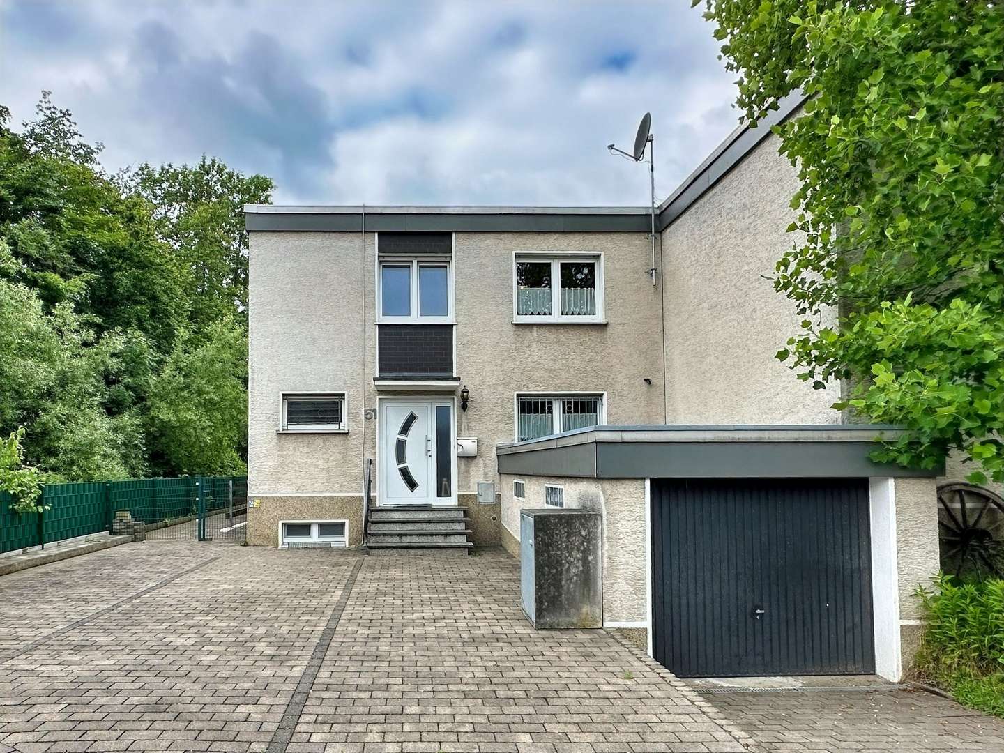 Vorderansicht - Reihenendhaus in 44319 Dortmund mit 149m² kaufen