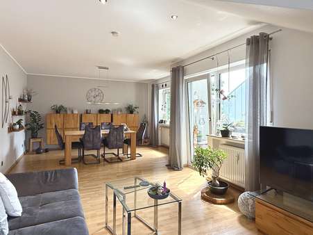 Wohn- und Esszimmer - Etagenwohnung in 58239 Schwerte mit 113m² kaufen