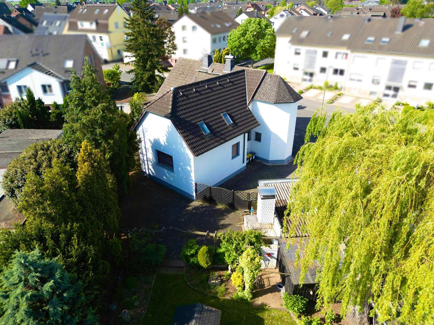 Luftbild Luftbild - Zweifamilienhaus in 44319 Dortmund mit 224m² kaufen