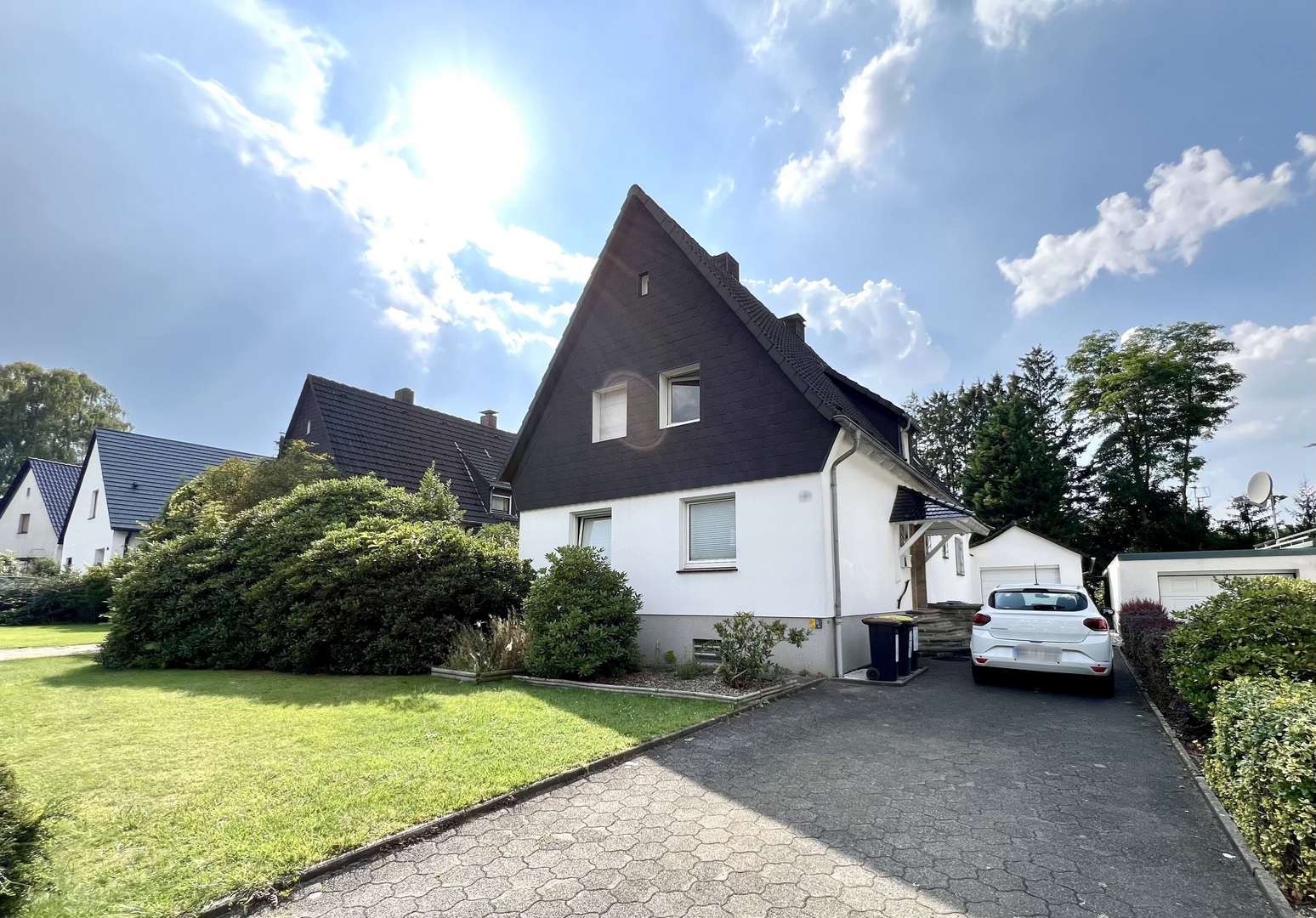 Frontansicht  - Einfamilienhaus in 44229 Dortmund mit 147m² kaufen