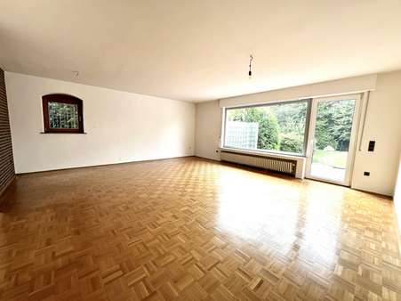 Wohnzimmer - Einfamilienhaus in 44229 Dortmund mit 147m² kaufen