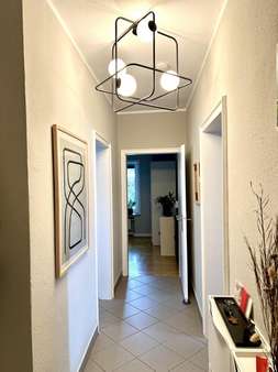 Wohnungsflur - Etagenwohnung in 44141 Dortmund mit 68m² kaufen