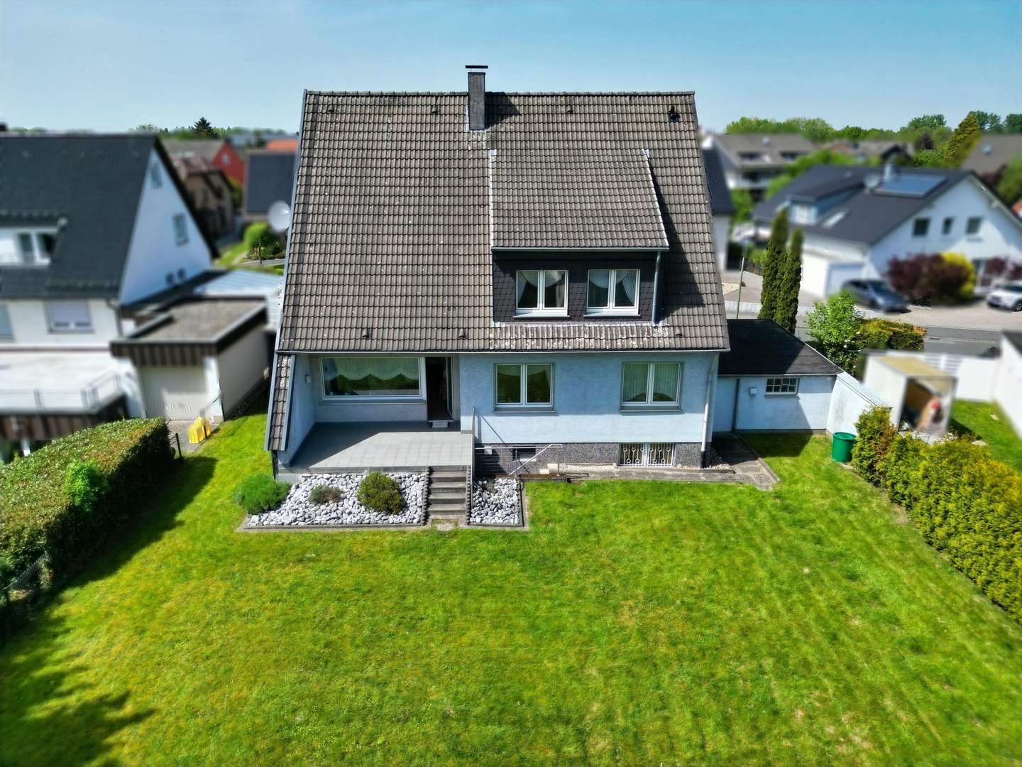 Vogelperspektive Gartenseite - Zweifamilienhaus in 44319 Dortmund mit 180m² kaufen