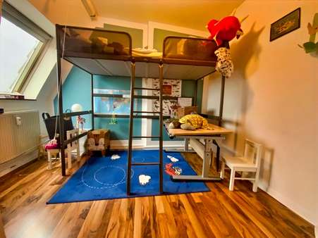 Kinderzimmer - Maisonette-Wohnung in 44139 Dortmund mit 104m² kaufen