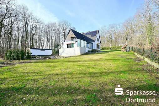 Gartenansicht - Einfamilienhaus in 44265 Dortmund mit 187m² kaufen