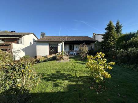 Rückansicht - Bungalow in 44329 Dortmund mit 107m² kaufen