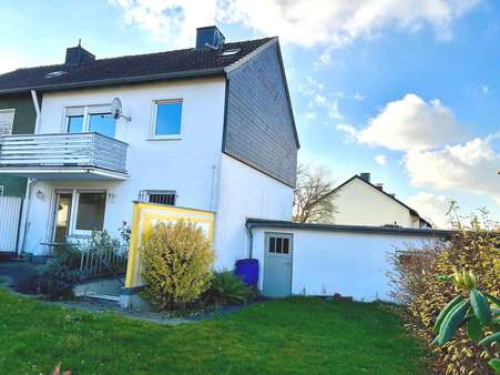 Gartenansicht - Doppelhaushälfte in 44287 Dortmund mit 100m² kaufen