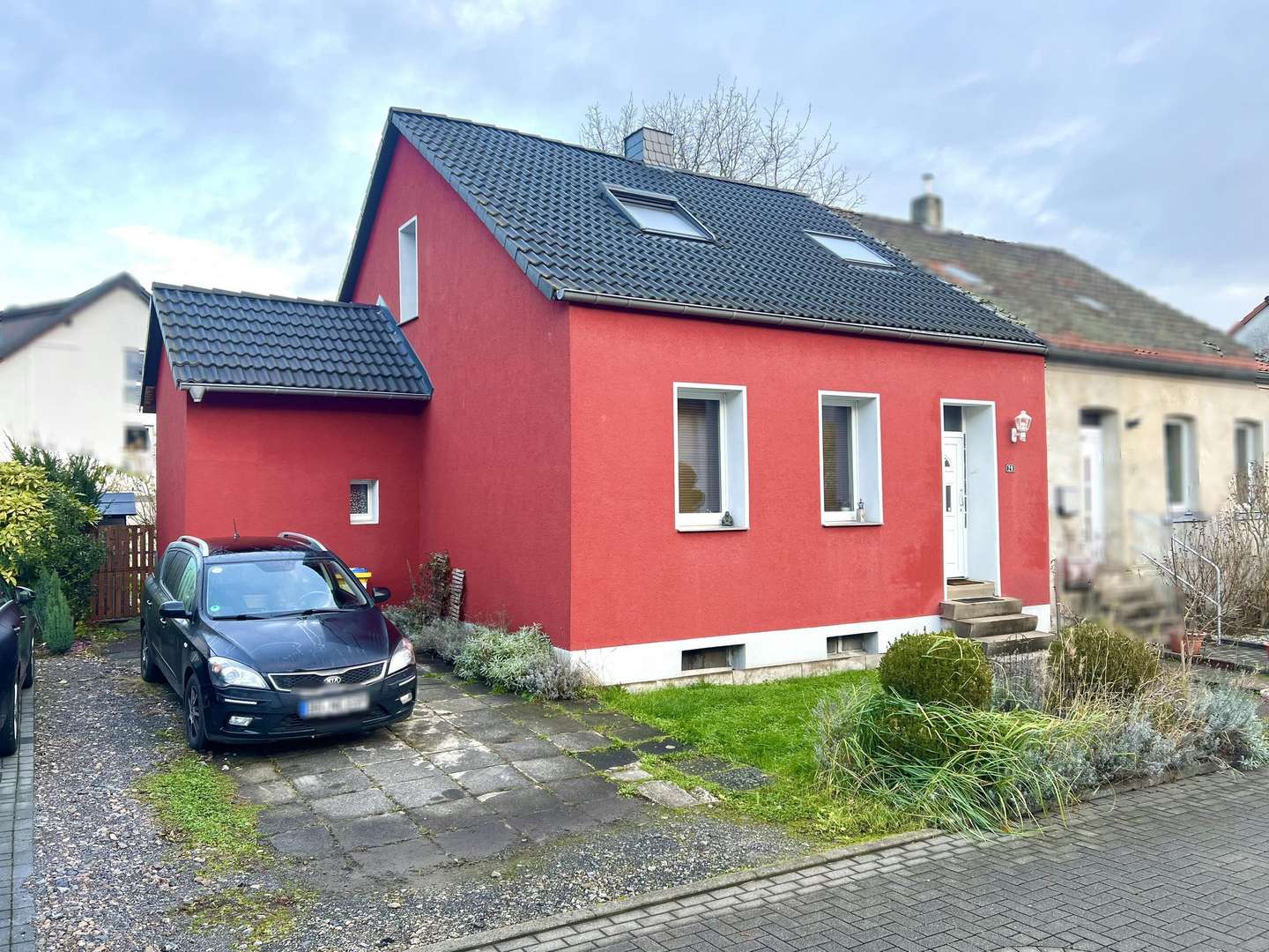 Hausansicht - Doppelhaushälfte in 44287 Dortmund mit 96m² kaufen