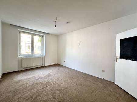 Schlafzimmer Schlafzimmer - Etagenwohnung in 44143 Dortmund mit 101m² kaufen