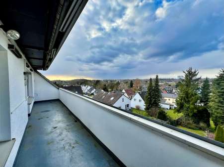 Blick von der Loggia - Etagenwohnung in 44269 Dortmund mit 137m² kaufen