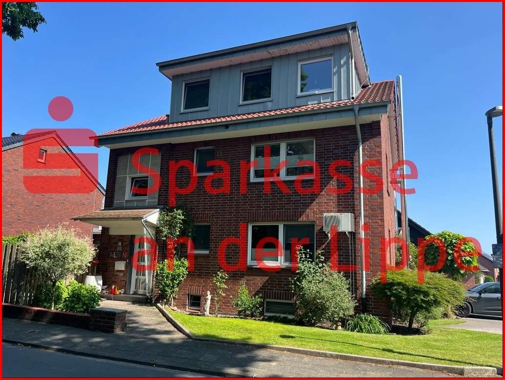 Hausansicht Vorderseite - Zweifamilienhaus in 59368 Werne mit 195m² kaufen