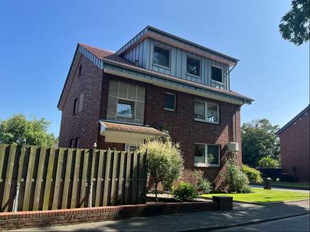 seitliche Ansicht - Zweifamilienhaus in 59368 Werne mit 195m² kaufen