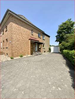 ein Haus mit einer schönen Ansicht.... - Reihenendhaus in 59379 Selm mit 118m² kaufen