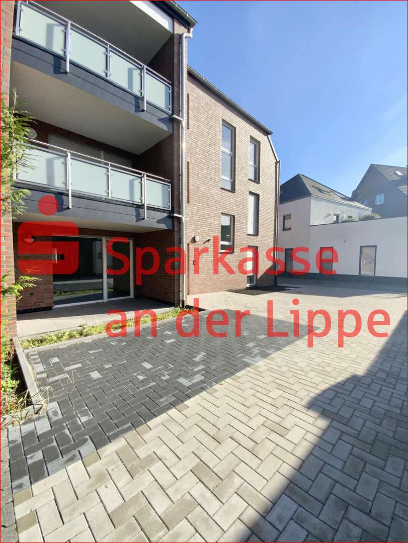 ETW 1 im Erdgeschoss mit Terrasse u. Stellplatz - Erdgeschosswohnung in 59379 Selm mit 76m² kaufen