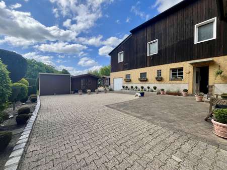 Hoffläche Hoffläche - Zweifamilienhaus in 59368 Werne mit 190m² kaufen