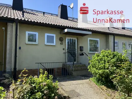 Sanierungsbedürftiges Reihenhaus mit Potenzial