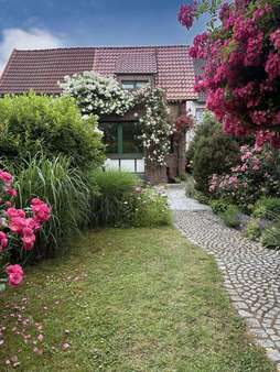 Gartenansicht Gartenansicht - Reihenmittelhaus in 59174 Kamen mit 210m² kaufen