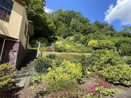 Garten mit Nebengebäude - Einfamilienhaus in 58769 Nachrodt-Wiblingwerde mit 110m² kaufen