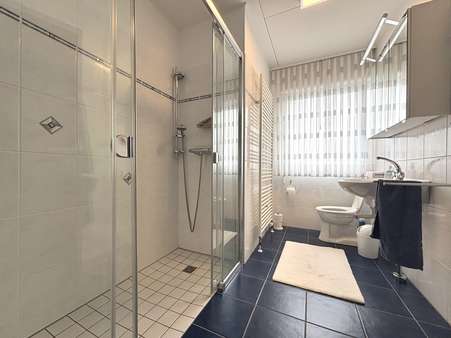 Badezimmer Badezimmer - Einfamilienhaus in 58644 Iserlohn mit 102m² kaufen