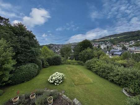 Blick über Dröschede - Zweifamilienhaus in 58644 Iserlohn mit 280m² kaufen