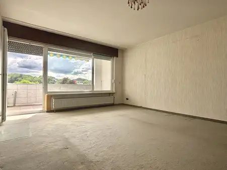 Großzügige 4-Zimmer-Eigentumswohnung mit Aufzug!