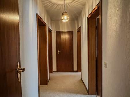 Flur EG Flur EG - Zweifamilienhaus in 58675 Hemer mit 192m² kaufen