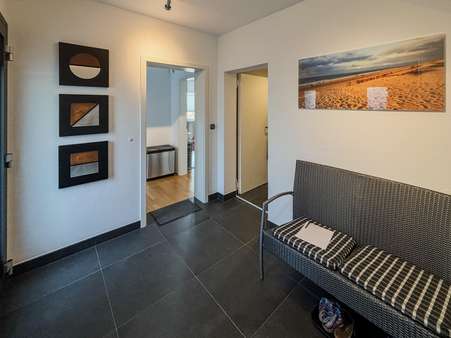 Diele EG - Zweifamilienhaus in 58675 Hemer mit 200m² kaufen