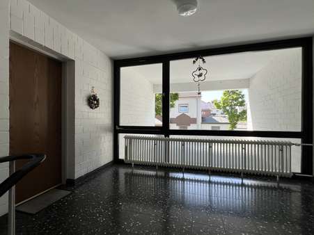 Hausflur Hausflur - Etagenwohnung in 58675 Hemer mit 101m² kaufen