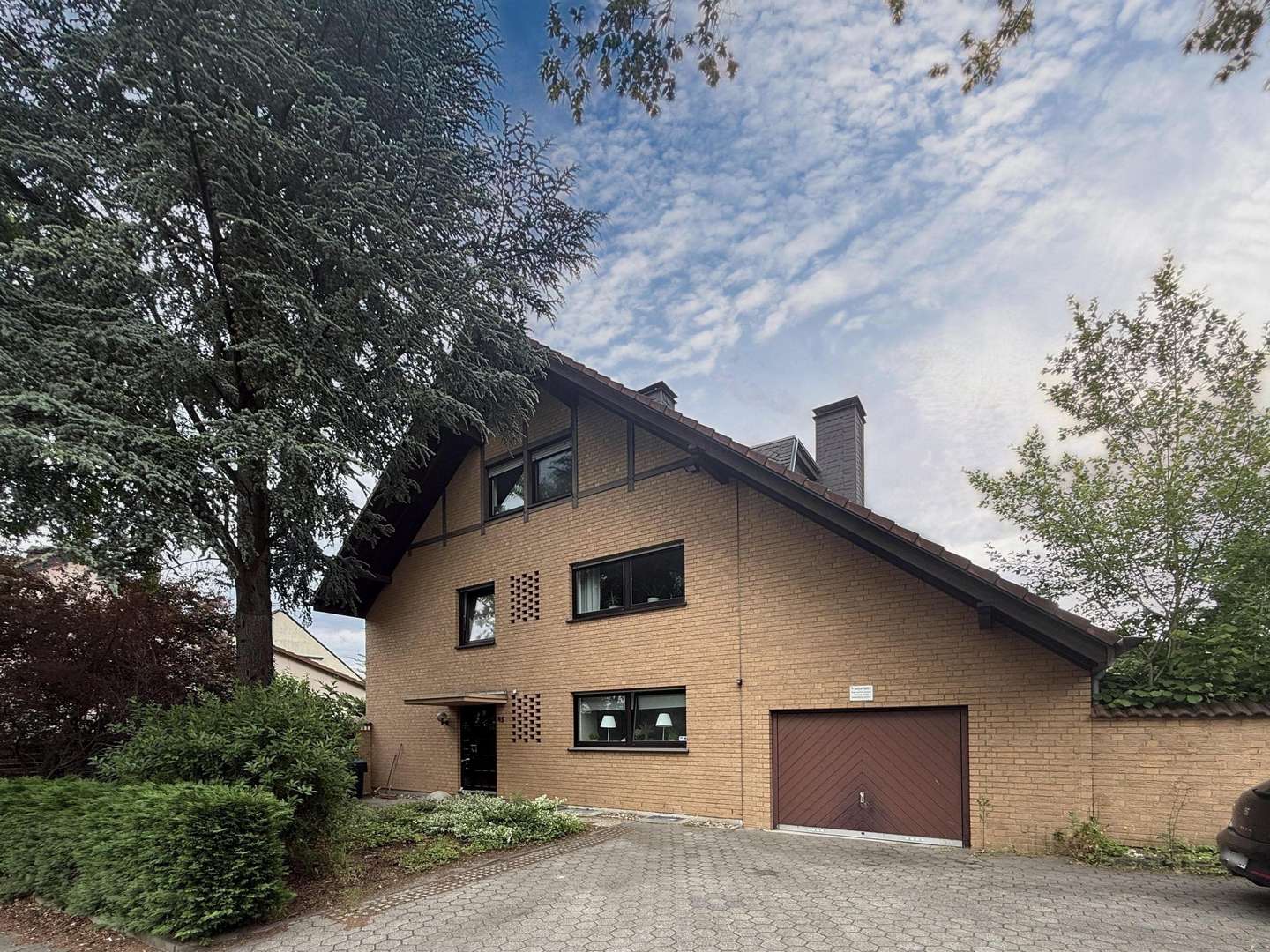 Außenansicht Außenansicht - Mehrfamilienhaus in 58708 Menden mit 287m² kaufen