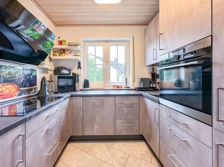 Küche - Dachgeschosswohnung in 58675 Hemer mit 89m² kaufen