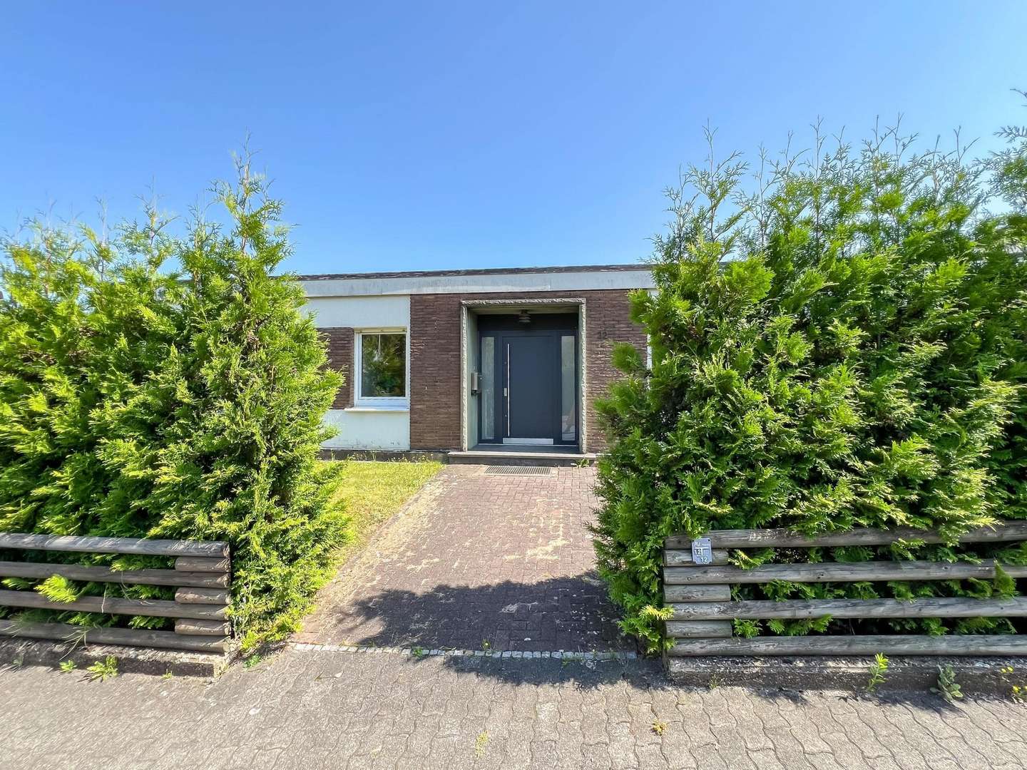 Eingang - Sonstige in 58706 Menden mit 116m² kaufen