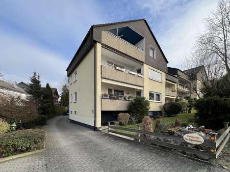 Vorderansicht - Etagenwohnung in 58710 Menden mit 89m² kaufen