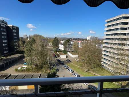 Aussicht vom Balkon - Etagenwohnung in 58093 Hagen mit 87m² als Kapitalanlage kaufen