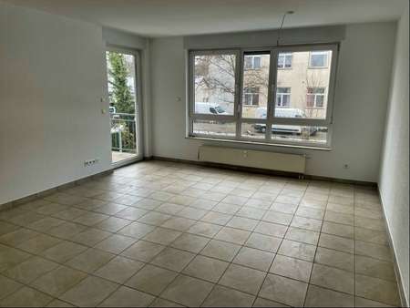 Wohnzimmer Bild 1 - Etagenwohnung in 58119 Hagen mit 86m² kaufen