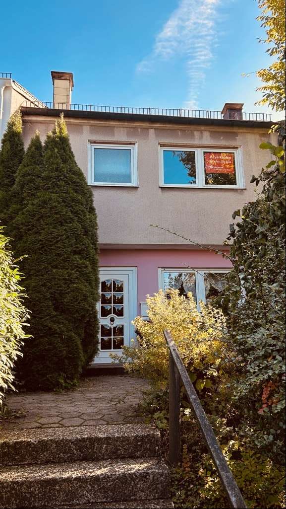 Eingangsbereich Eingangsbereich - Reihenmittelhaus in 58507 Lüdenscheid mit 94m² kaufen