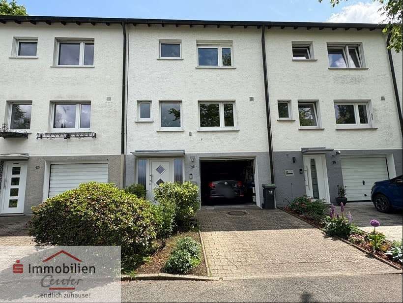 Straßenansicht Bild 1 - Reihenmittelhaus in 58091 Hagen mit 115m² kaufen