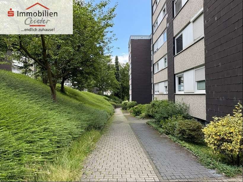 Zugang zum Haus Zugang zum Haus - Etagenwohnung in 58313 Herdecke mit 82m² kaufen