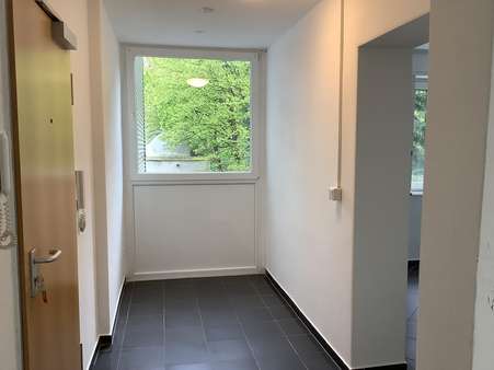 Eingangsbereich - Etagenwohnung in 58507 Lüdenscheid mit 111m² kaufen